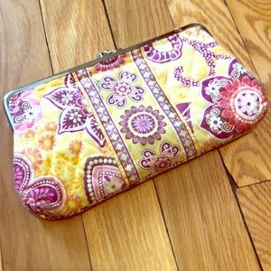 EUC Bali Gold Kisslock Clutch Wallet